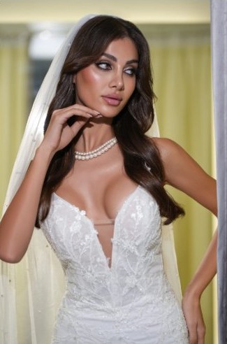 Full glam bridal makeup with lace gown